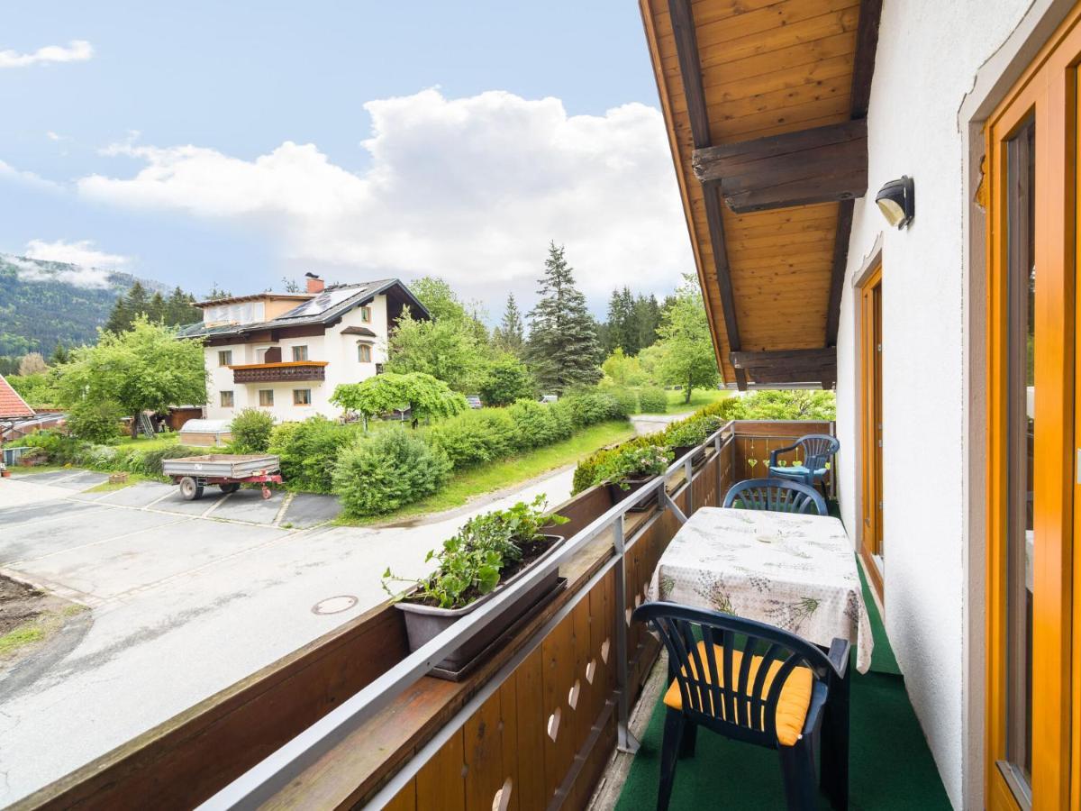 Apartment In Tr Polach Carinthia With Pool Tropolach Luaran gambar