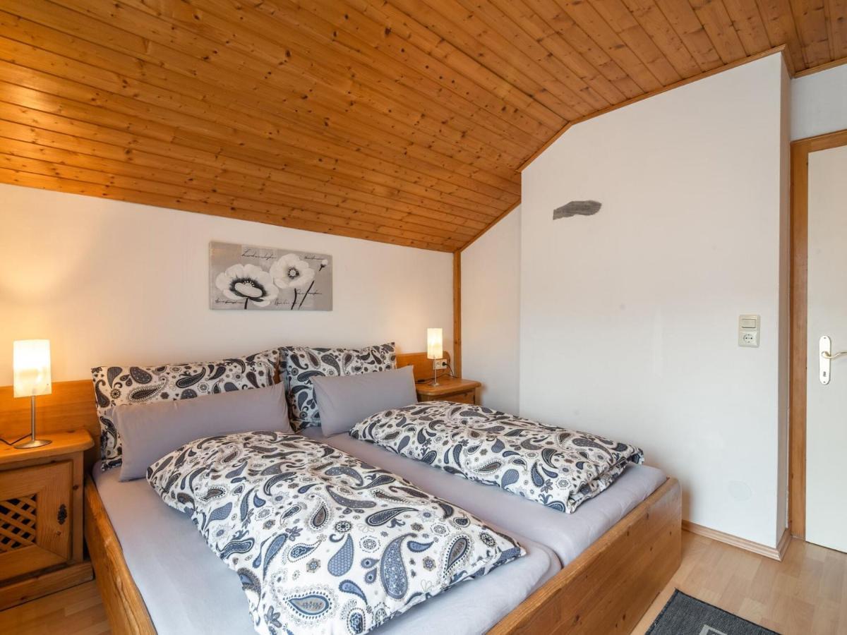 Apartment In Tr Polach Carinthia With Pool Tropolach Luaran gambar