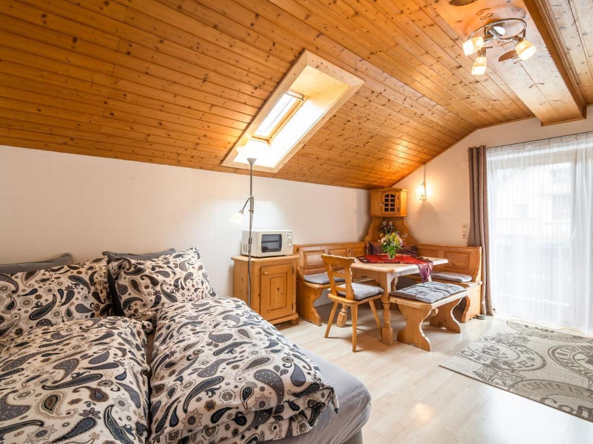 Apartment In Tr Polach Carinthia With Pool Tropolach Luaran gambar